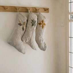 Quilted Christmas Stocking With Rustic Traditional Patchwork Star & Custom Name Embroidery Personalization - thumbnail 2