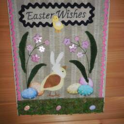 Easter Wishes On A Plaque Wall Hanging - thumbnail 2