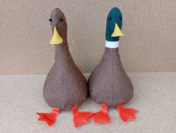 Cool Canard Doorstop/Bookends. Mallard Duck Pair - Lovers Valentines Flat Packed Wedding Gift Anniversary Couples Home Decor - thumbnail 1