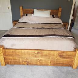Rustic Solid Pine Plank Super Kingsize Bed - thumbnail 2