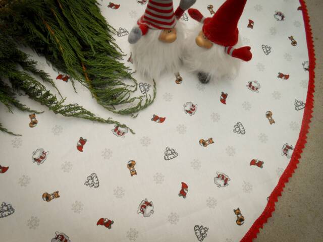 Woodland Christmas Tree Skirt Scandinavian Ornament Fox Decor Foxes - image 1