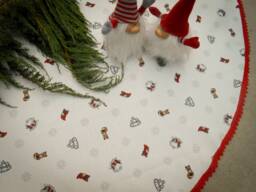 Woodland Christmas Tree Skirt Scandinavian Ornament Fox Decor Foxes