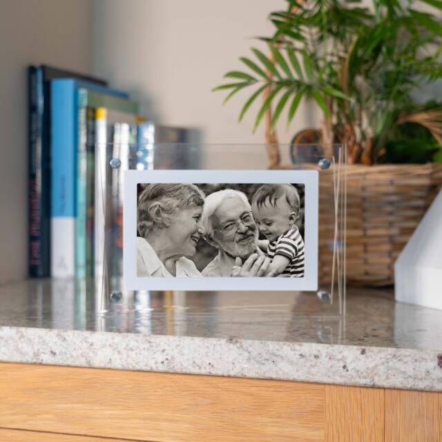Grandparents Digital Photo Frame With Personalised Gift Box, Grandad Gift, Gran Memories, Perfect Video Frame, Display - image 1