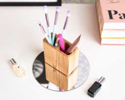 Personalized Wooden Makeup Brush Holder Elegant Vanity Organizer & Gift For Lovers - thumbnail 1