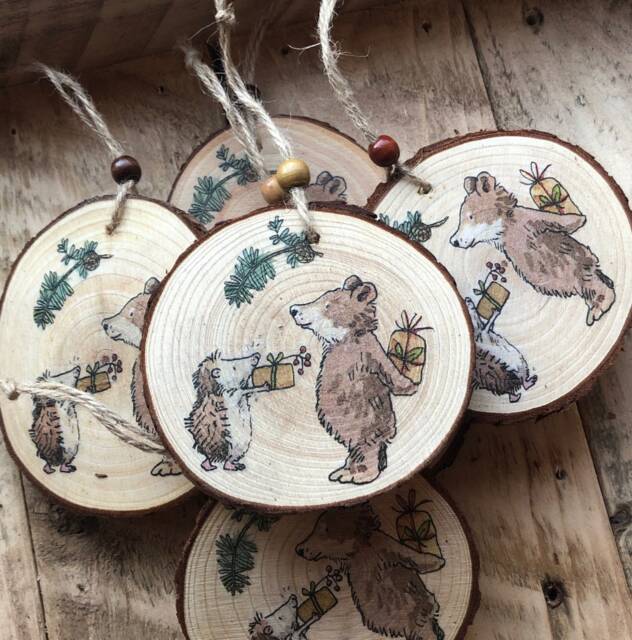 Bespoke, Custom, Woodland Bear & Hedgehog Wood Slice Decoration, Animal, Wedding Favour, Teachers Gift, Gift Tag - image 1