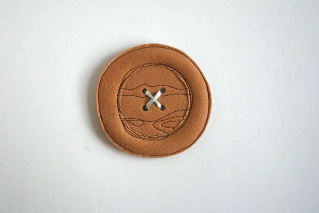 Lacing Cards, Felt Apple Pear Carrot Rainbow Sun Cloud Donut Car Rocket Tractor, Quiet Activity, Fine Motor Skills, 4.5-12cm, 1 Card - image 1