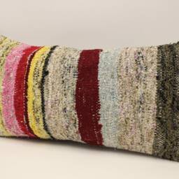 Vintage Turkish Kilim Lumbar Pillow Cover, Boho Wool Cushion - 12x24 - thumbnail 3