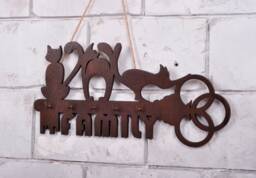 Personalized Cat Family Wooden Key Holder, Wall Decor - thumbnail 1