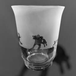 Cocker Spaniel Vase - 18cm Clear Flared Glass Vase Or Candleholder With Working Cocker Spaniel Frieze Design - thumbnail 3