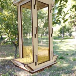Hanging Bird Feeder Diy. Backyard Decoration For Watching - thumbnail 3