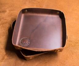 Leather Valet Tray/Catchall Desk Organizer - thumbnail 1