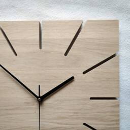 Square Wall Oak Clock, Large Wood 36cm 14 - thumbnail 3