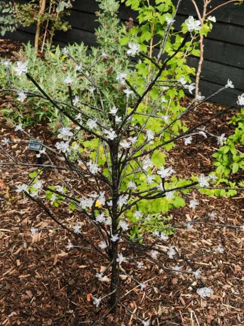 Solar Blossom Tree Light Garden Decoration Decor Eco Lights Outdoor Flashing - image 1