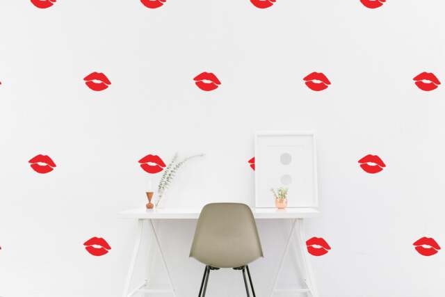 Lips Kiss Wall Decal Pattern Kissing Kids Room Love Wall Sticker Kissy Nursery Bedroom, Wallpaper Vinyl Decals Home Decor Stickers - image 1