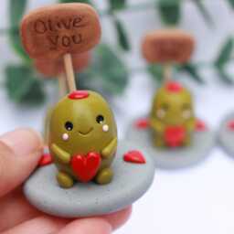 Olive You Polymer Clay Ornament, I Love Pun Gift, Funny Anniversary Gift For Boyfriend Girlfriend, Cute Valentine's Day Token - thumbnail 2