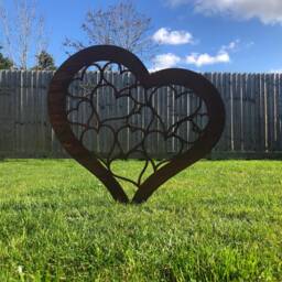 Metal Heart Garden Ornament Rustic Steel Lawn Decoration Wedding Anniversary Gift - thumbnail 3