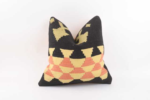 Vintage Turkish Kilim Pillow Cover 16'' Handwoven Wool Throw - image 1