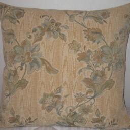 "Velveteen Floral Decorative Pillow Cover-In 18""x18" - thumbnail 2