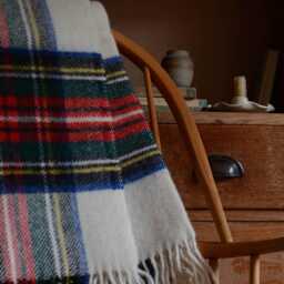 British Pure Wool Tartan Blanket - Highland Cream Red Blue Check Tweedmill Throw - thumbnail 2