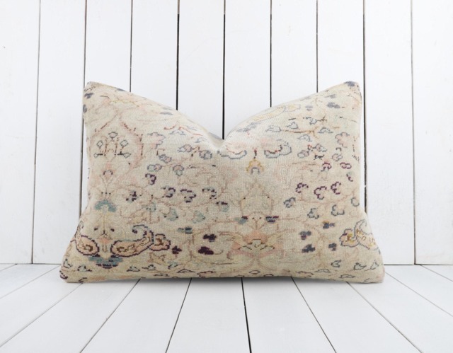 Vintage Turkish Kilim Pillow Cover, 16x24 Ethnic Cushion, Handmade Anatolian Design - image 1