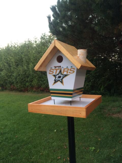 Dallas Star Bird Feeder - image 1