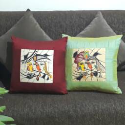 Set Of 2/Original Hand Painted/ Decorative Cushion Cover /Decorative Pillow Red /Beige/Indian Krishna - thumbnail 2