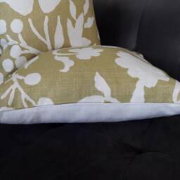 Lee Jofa Groundworks Soemba Shadow Lime Pillow Cover - thumbnail 4