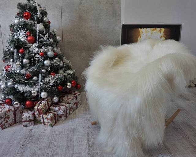 "Giant Sheepskin Iceland White Throw Genuine Leather Sheep Skin 52""x 32" - image 1