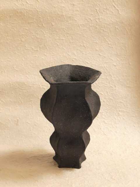 "Handcrafted Black Ceramic Vase With Pentagone & Curved Shape ""Vaporeuse" - image 1