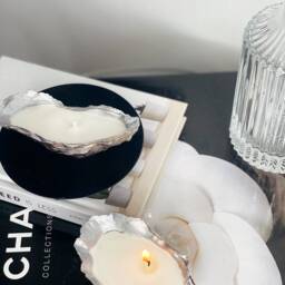 Set Of 2 Silver Tip Oyster Shell Candles - Soy Wax Homeware Unique Home Accessories Fashion -Home Styling - thumbnail 3