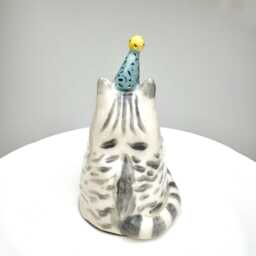 Cat Birthday Cake Topper - Ceramic Figurine Gift For Lover - thumbnail 3