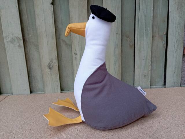 Eddie The Seagull Doorstop/Bookend -Diy Flat Packed-Funny Doorstop-Coastal Decor-House Warming-Beach Life-Unique Gift-Birds-Grey-White - image 1