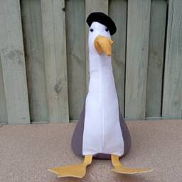 Eddie The Seagull Doorstop/Bookend -Diy Flat Packed-Funny Doorstop-Coastal Decor-House Warming-Beach Life-Unique Gift-Birds-Grey-White - thumbnail 2