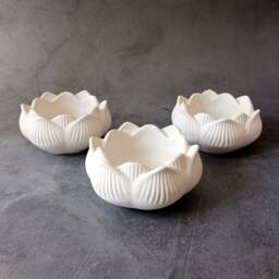 Handmade Lotus Flower Candle Holder Set Concrete Tea Light Jars - thumbnail 2