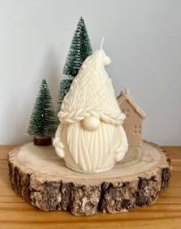Large Gonk Christmas Candle - Gnome Shaped/Xmas Decoration 100% Soy Wax, Hand-Poured, Vegan & Eco-Friendly - thumbnail 1