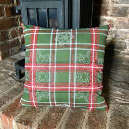 976. Christmas Green Red Check 100% Cotton Cushion Cover. Various Sizes - thumbnail 1