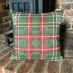 976. Christmas Green Red Check 100% Cotton Cushion Cover. Various Sizes - thumbnail 2