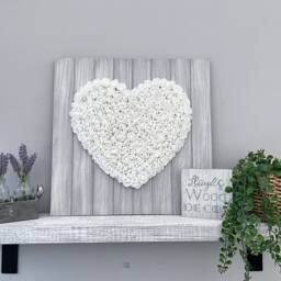 Decorative Wooden Heart Panel - Rustic Home Decor Farmhouse Bedroom Wall Art White Rose in 45 cm X - thumbnail 2
