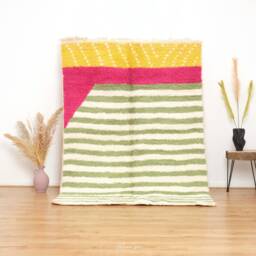 Authentic Moroccan Rug, Handmade Wool Rug - thumbnail 1