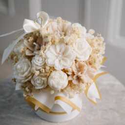 Neutral Rose Candle Arrangement in Woven Hatbox, Beige Cream Floral Gift - thumbnail 4
