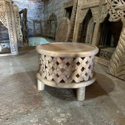 Hand Carved Mango Wood Coffee Table Indian Rosette Design - thumbnail 4