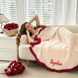 Personalized Crochet Rose Bouquet Blanket , Custom Embroidered Blanket, Valentine's Day Gift - thumbnail 1