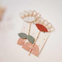 Small Colchicum Flower Rattan Flower Wall Decoration - Baby & Child's Room