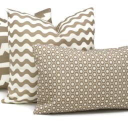 Schumacher Sand Ric Rac Pillow Cover Indoor Outdoor Decor - thumbnail 2
