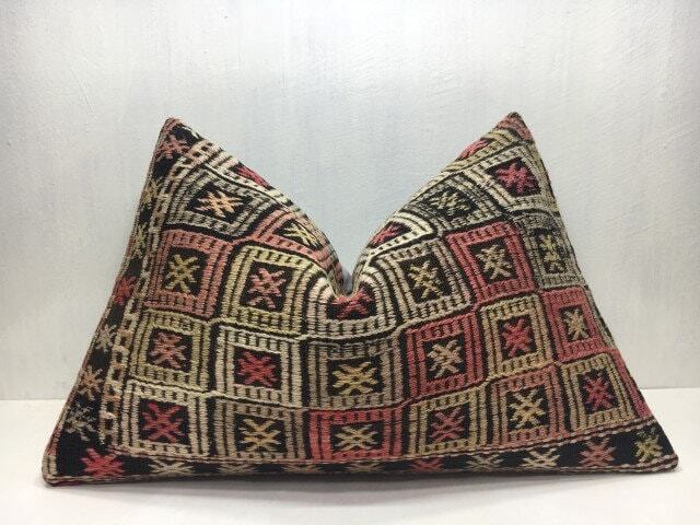 Vintage Turkish Kilim Lumbar Pillow Cover, Ethnic Woven Cushion - 16x24 - image 1