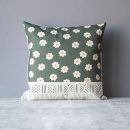 Daisy Pillow Cover, Floral Aztec Throw Pillow, Green Decorative Tropical Planet Cushion - thumbnail 3