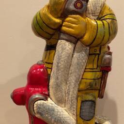 Fireman, Chainsaw Carving 4' - thumbnail 4