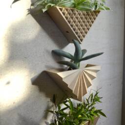 Modern Triangle Set Of 3 Wall Planter Natural Wood Finish - thumbnail 3