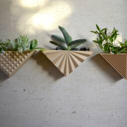 Modern Triangle Set Of 3 Wall Planter Natural Wood Finish - thumbnail 2