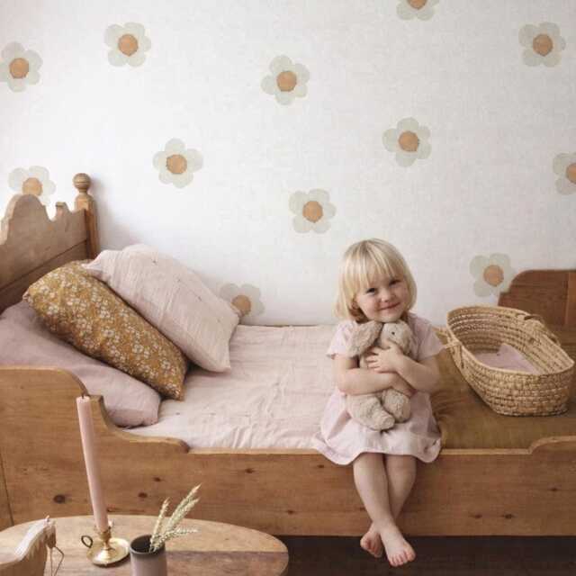Summer Daisies Fabric Wall Stickers - Removable & Reusable - image 1